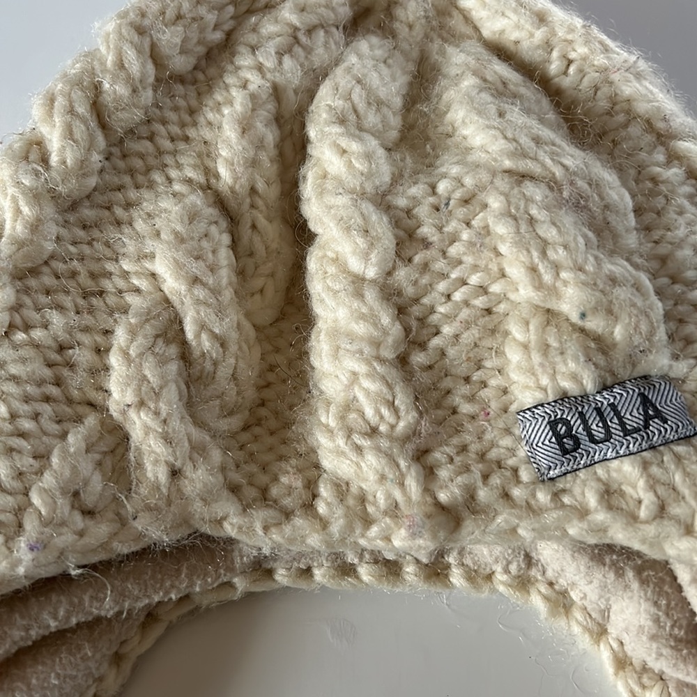 Bula winter hat - Picture 2 of 4